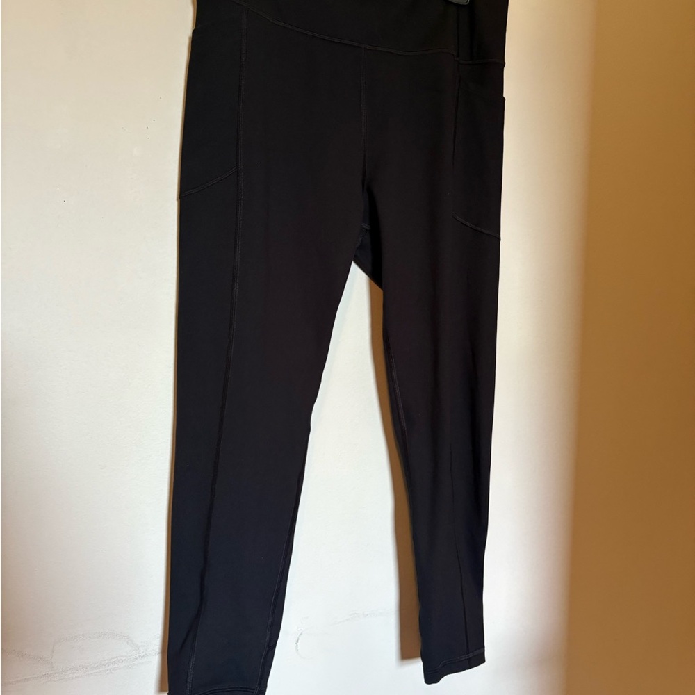 Victorias Secret Essential Black Legging NWOT